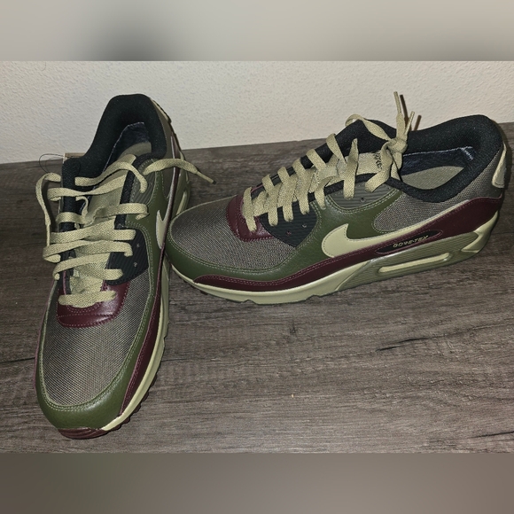 Nike Men Air Max 90 Gore-Tex Medium Olive - Picture 6 of 6